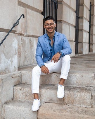 Как носить голубой пиджак с белыми брюками чинос