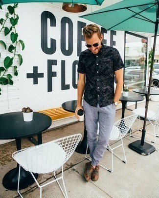 Какие броги носить с голубыми брюками чинос