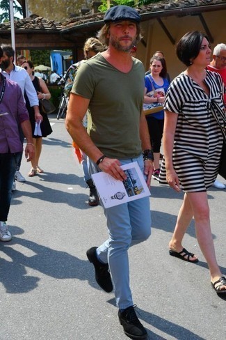 Какие туфли дерби носить с голубыми брюками чинос