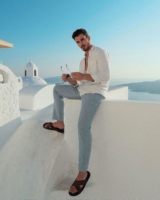 Какие сандалии носить с голубыми брюками чинос