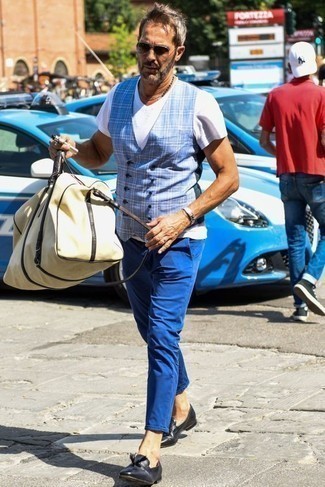 С чем носить голубое пальто мужчине