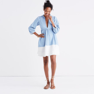 С чем носить голубое джинсовое платье