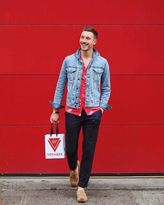 Какие лоферы носить с голубой джинсовой курткой мужчине