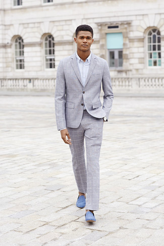 С чем носить голубые туфли мужчине