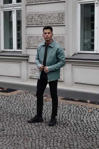 С чем носить голубую куртку харрингтон