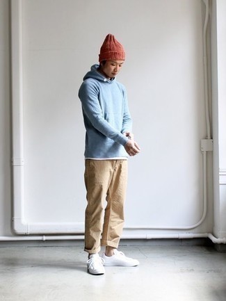 С чем носить голубой худи мужчине