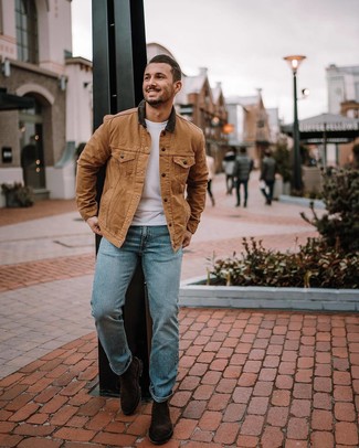 Какие ботинки челси носить с голубыми джинсами мужчине