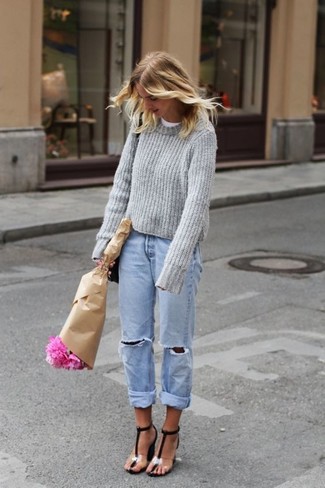 Какие босоножки на каблуке носить с голубыми джинсами