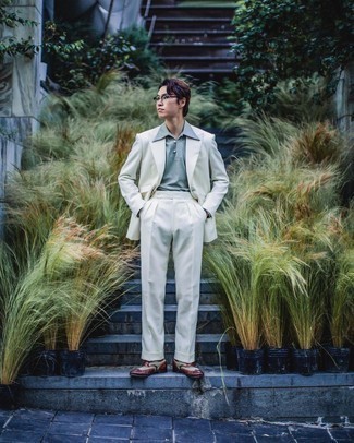 С чем носить голубую рубашку с длинным рукавом мужчине