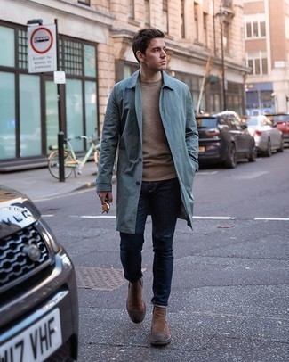 Какие ботинки челси носить с голубым дождевиком мужчине