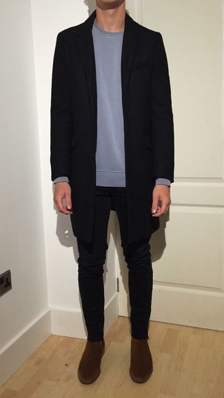 Какие длинные пальто носить с голубым свитшотем