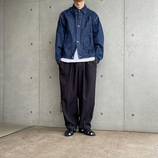 С чем носить светло-фиолетовые брюки чинос