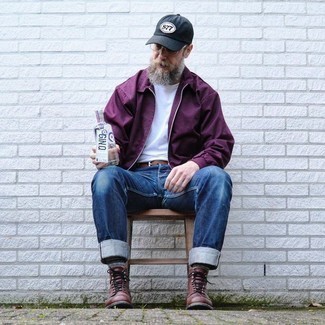 С чем носить светло-фиолетовую куртку мужчине