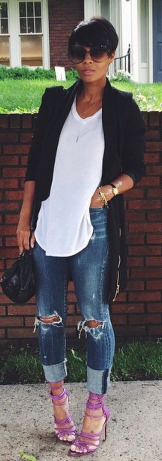 С чем носить светло-фиолетовые кожаные босоножек женщине