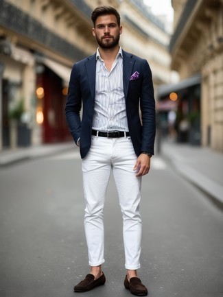 С чем носить светло-фиолетовый нагрудный платок