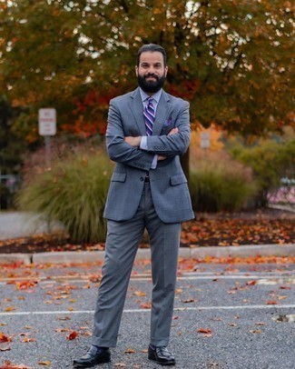 С чем носить светло-фиолетовый нагрудный платок