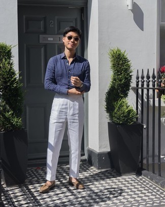 С чем носить льняную рубашку с длинным рукавом мужчине