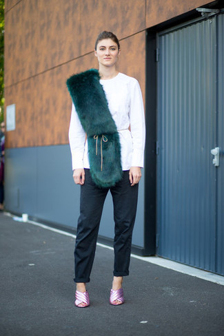 Как носить блузку с длинным рукавом с брюками чинос