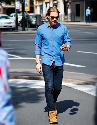 Как носить рубашку с длинным рукавом с джинсами мужчине