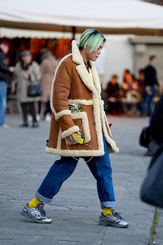 Как носить рубашку с длинным рукавом с дубленкой мужчине