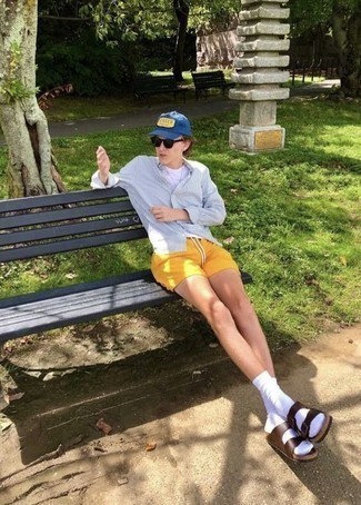 Как носить рубашку с длинным рукавом с шортами мужчине