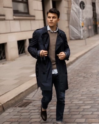 Как носить рубашку с длинным рукавом с плащом мужчине