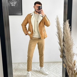 Как носить низкие кеды с косухой мужчине