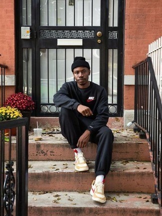 Как носить низкие кеды с спортивным костюмом мужчине