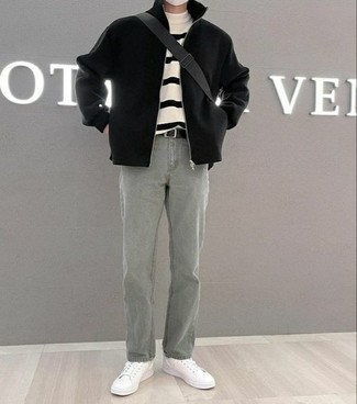 Как носить низкие кеды с свитером на молнии мужчине