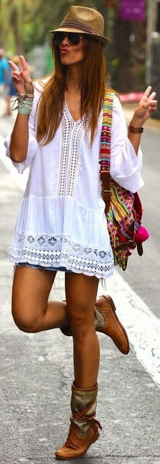 Как носить полусапоги с мини-юбкой