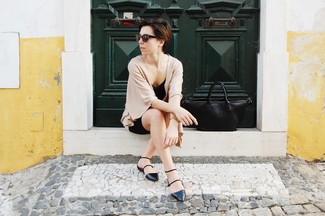 Как носить юбку-миди с кимоно