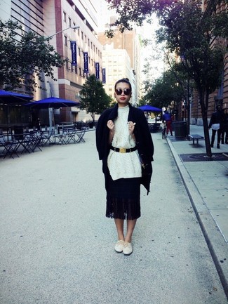 Как носить юбку-миди с открытым кардиганом