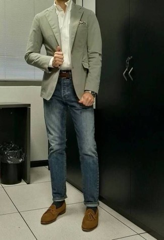 Какие лоферы носить с мятным пиджаком мужчине