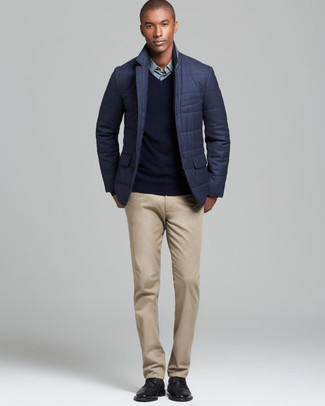 С чем носить мятную классическую рубашку мужчине