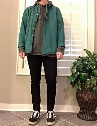 С чем носить мятную куртку-рубашку мужчине