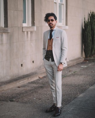 Как носить монки с трикотажным жилетом