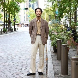 С чем носить разноцветную куртку мужчине