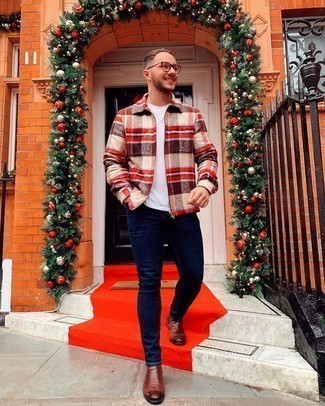 С чем носить разноцветную куртку мужчине