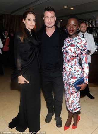 С чем носить разноцветное облегающее платье с принтом