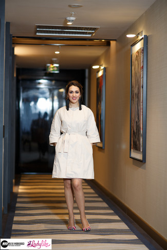 С чем носить разноцветные туфли