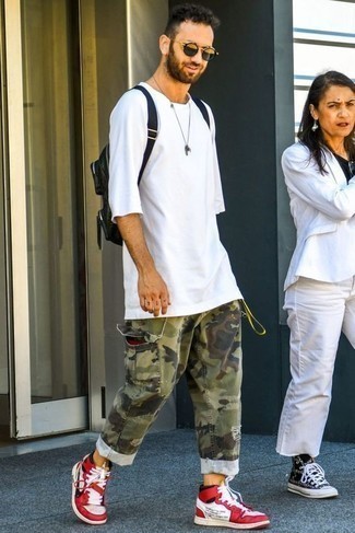 С чем носить разноцветные солнцезащитные очки мужчине