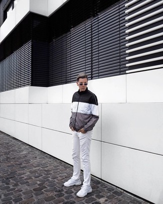 С чем носить разноцветную ветровку мужчине