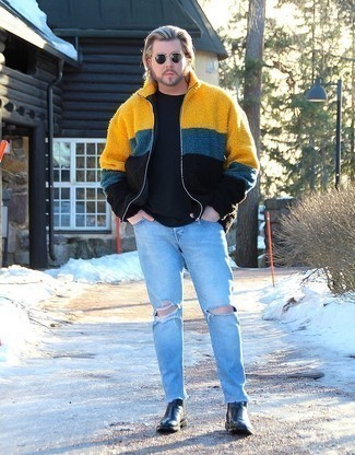 С чем носить разноцветный свитер на молнии мужчине