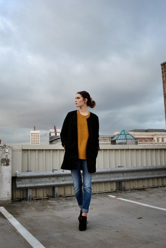 Какие ботильоны носить с горчичным вязаным свитером