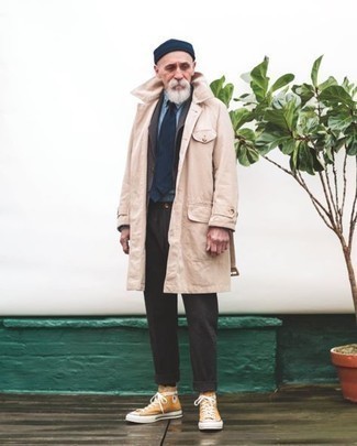 С чем носить горчичные высокие кеды из плотной ткани мужчине