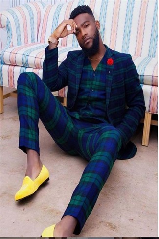 С чем носить горчичные лоферы мужчине