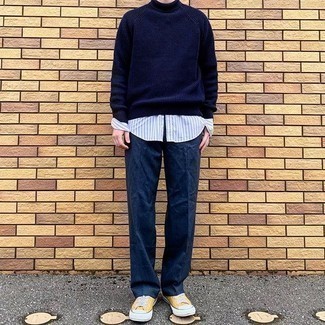 С чем носить горчичные низкие кеды мужчине