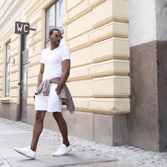 С чем носить горчичные солнцезащитные очки мужчине