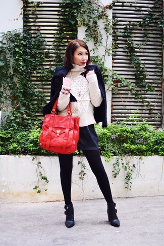 С чем носить темно-сине-зеленый пиджак женщине