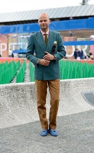 С чем носить темно-сине-зеленые лоферы из плотной ткани мужчине